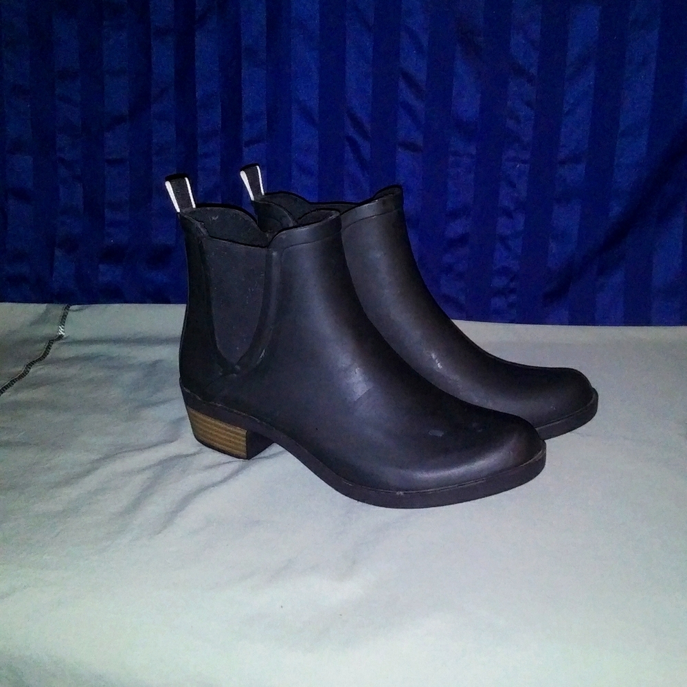 Lucky Brand Rain Booties. Basel H20. Size 8. Black